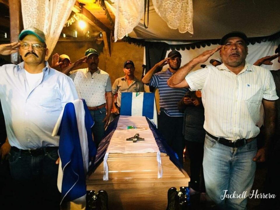 Vela del comandante El Flaco.